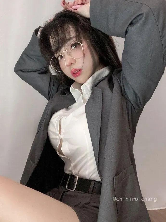 台湾cosplay美女（ins：CHIHIRO 千尋）资料简介（附高清写真图片）