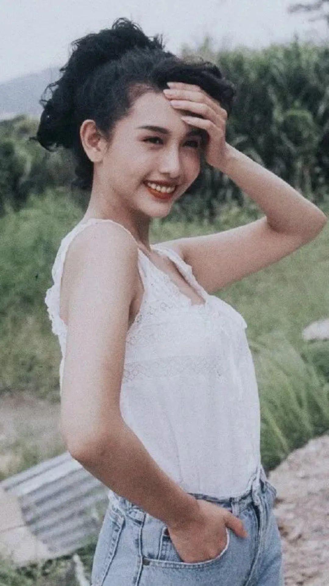 香港美女明星 80年代（邱淑贞多图高清写真身材比例绝对完美）
